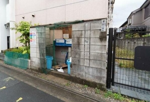 高円寺駅 徒歩12分 1階の物件外観写真